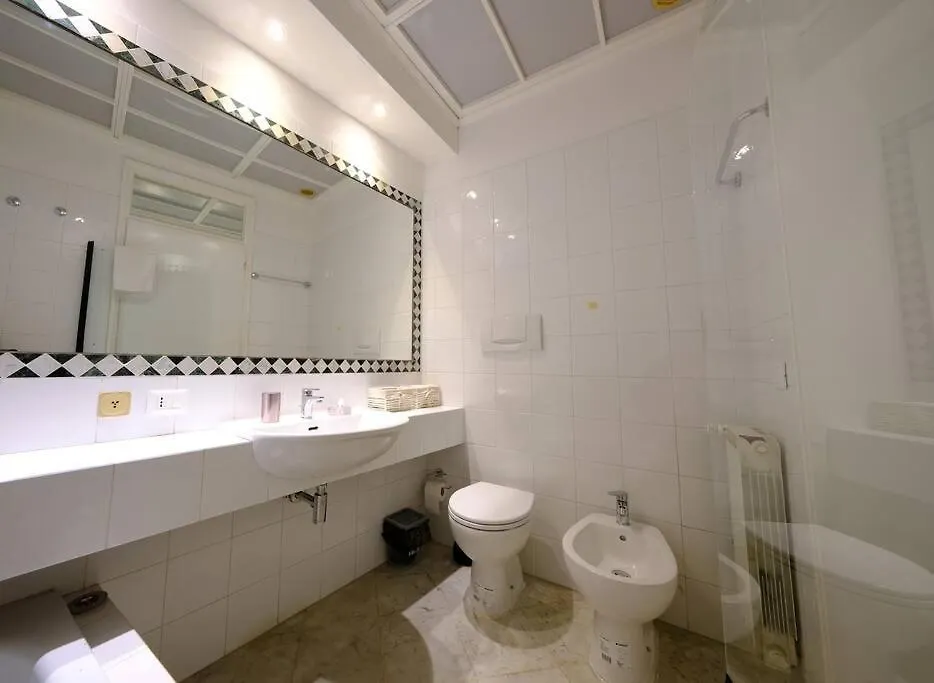 Costasangiorgio 2Bdr 2Bth Apartment Florence